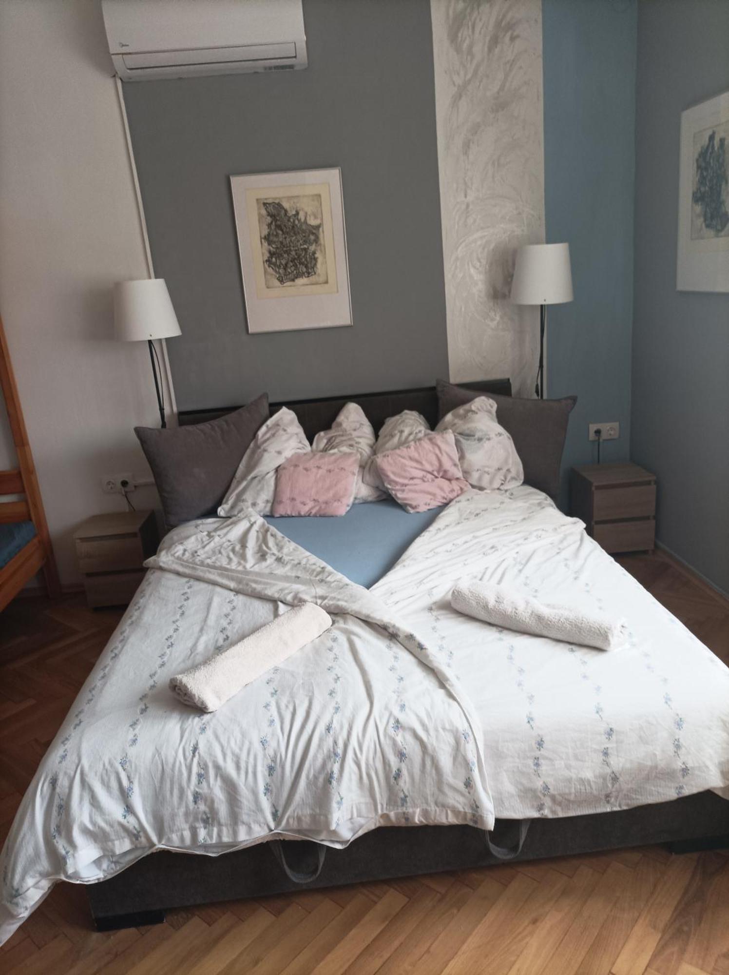 Csilla Apartman Balogunyom Exterior foto